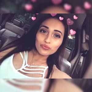 Meet your Posher, Noemi